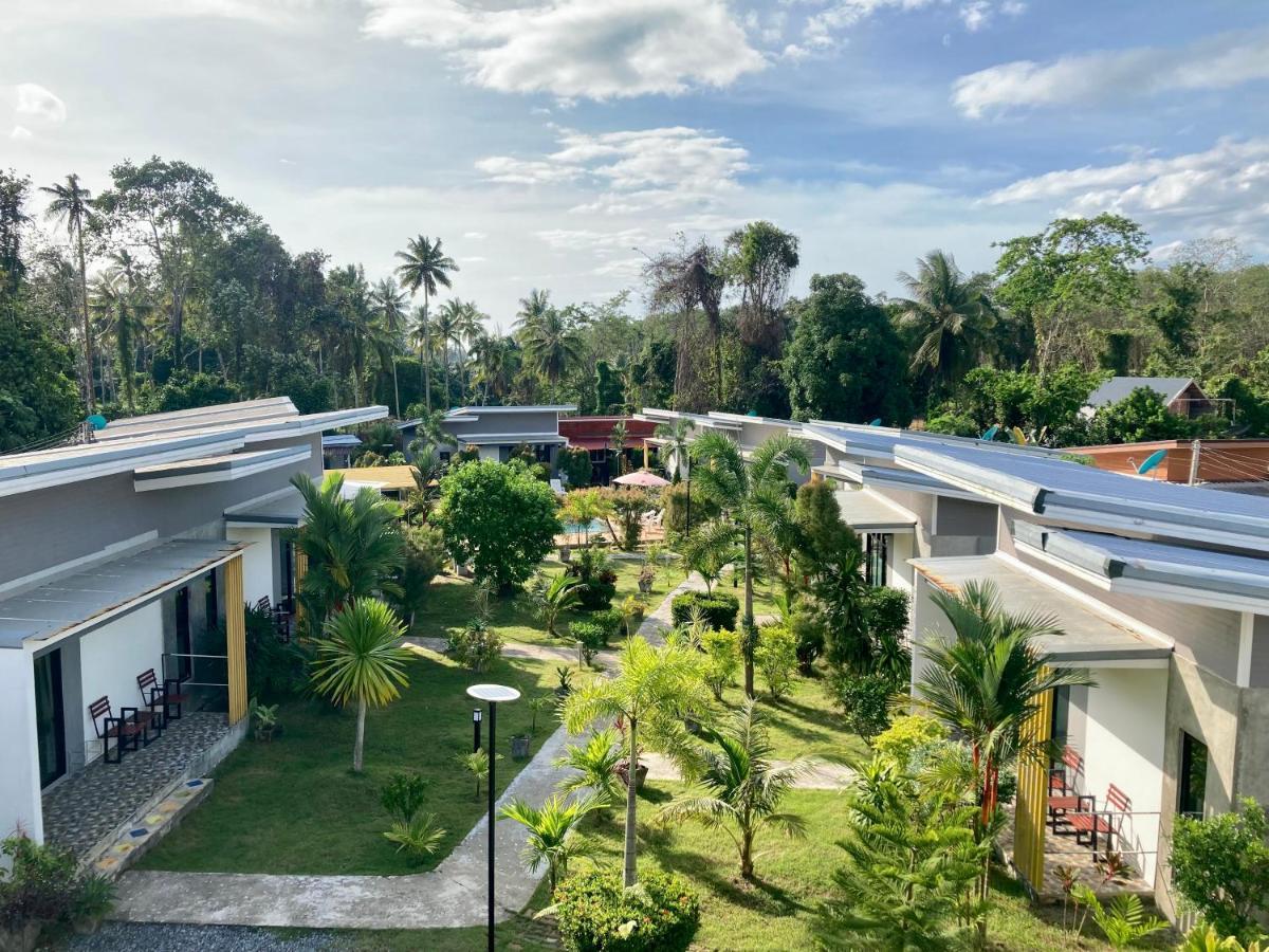 Oneandaman Resort Khao Lak Exterior photo