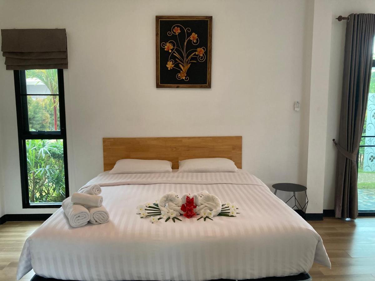 Oneandaman Resort Khao Lak Exterior photo